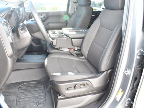 Used 2026 GMC Sierra 1500 Pro w/ Pro Value Package image 18