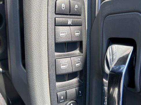 Used 2018 RAM 1500 Big Horn image 14