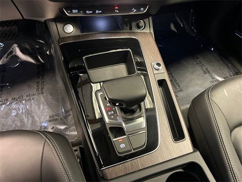 Used 2024 Audi Q5 2.0T Premium Plus w/ Premium Plus Package image 28