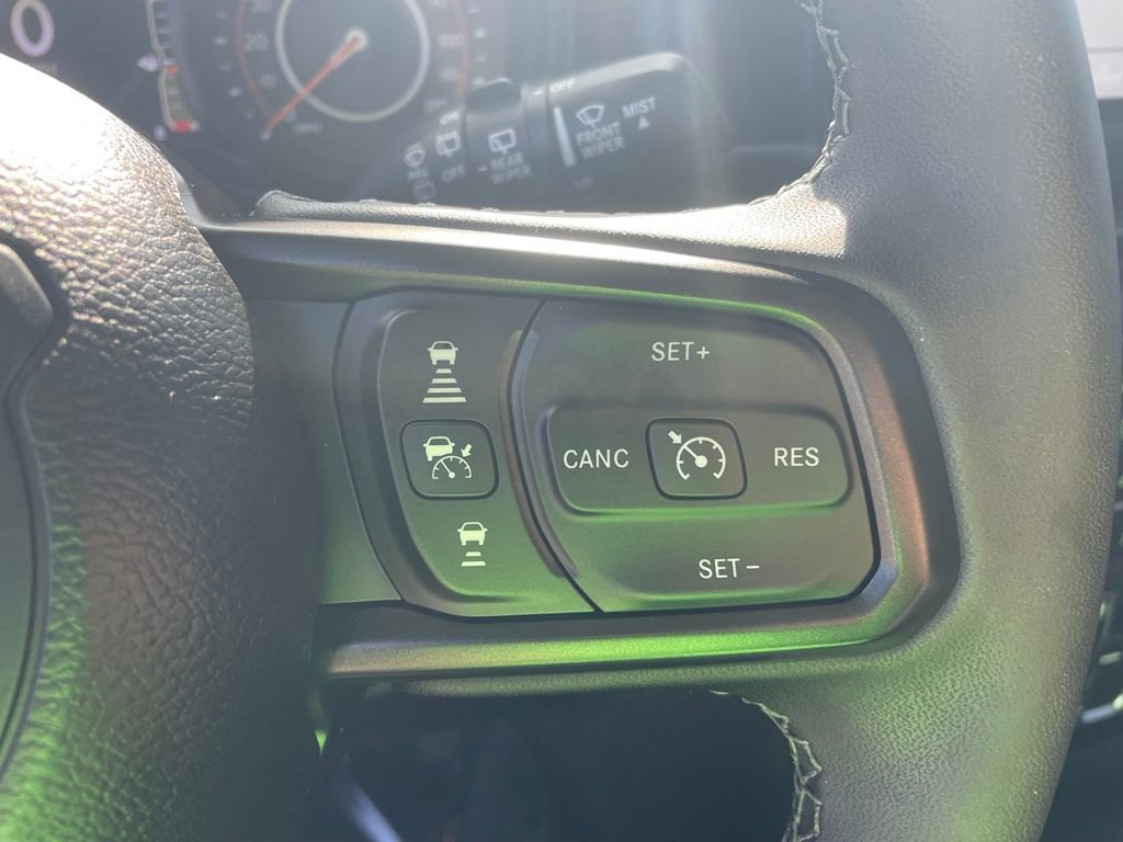 Used 2025 Jeep Wrangler Unlimited Sport AWD/4WD image 29