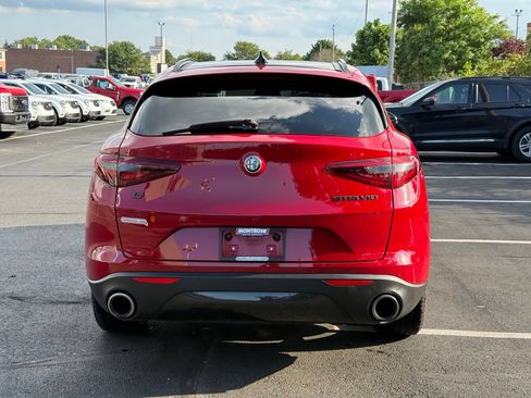 Used 2021 Alfa Romeo Stelvio Sprint w/ Nero Edizione AWD/4WD image 5