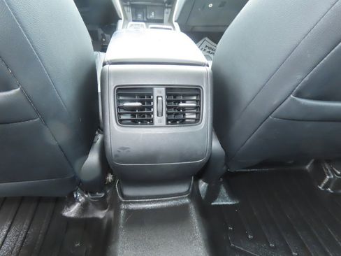 Used 2018 Honda Accord Touring image 21