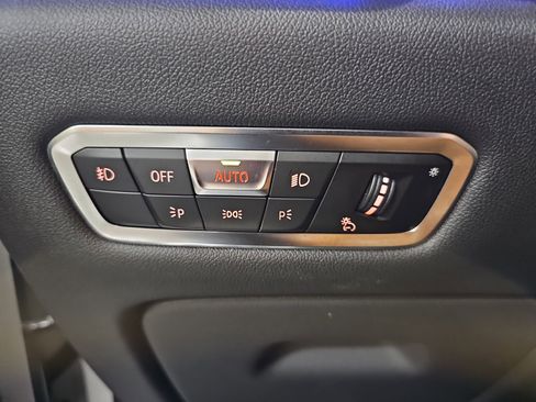 Used 2019 BMW X5 xDrive40i image 28