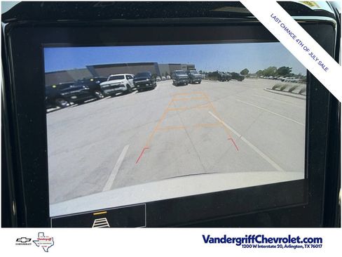 Certified 2023 Chevrolet Traverse LT w/ LPO, Cargo Package AWD/4WD image 17