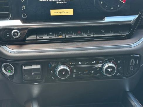 Used 2023 GMC Sierra 1500 SLT w/ SLT Convenience Package image 22