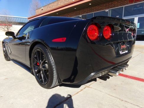 Used 2005 Chevrolet Corvette 1SB Z51 Coupe w/ Preferred Equipment Group image 10