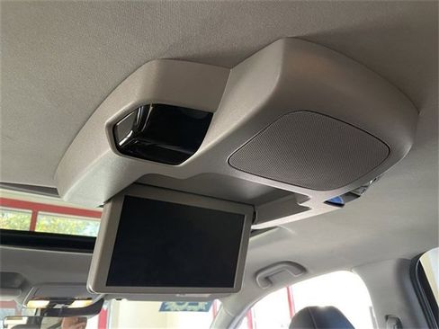 Used 2020 Honda Pilot Touring image 13