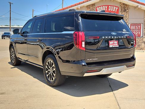 Used 2025 Ford Expedition Max Platinum AWD/4WD image 2