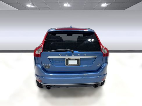Used 2017 Volvo XC60 T6 R-Design w/ Protection Package image 10