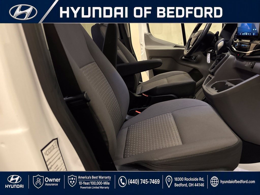 Used 2023 Ford Transit 350 XLT RWD image 29