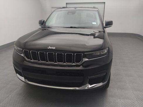 Used 2023 Jeep Grand Cherokee L Limited AWD/4WD image 15