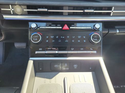 New 2026 Hyundai Santa Fe Limited FWD image 26