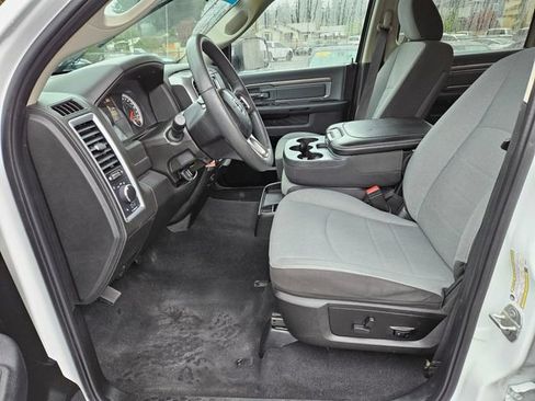 Used 2023 RAM 1500 Classic SLT AWD/4WD image 20