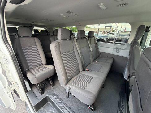 Used 2018 Ford Transit 350 XL RWD image 20