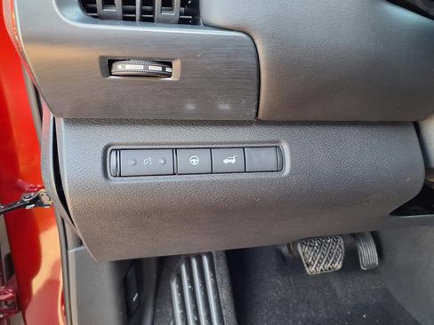 New 2026 Nissan Pathfinder SL image 41