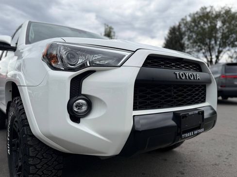 Used 2019 Toyota 4Runner TRD Pro AWD/4WD image 18