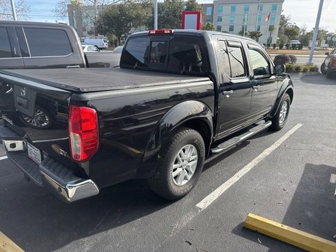 Used 2015 Nissan Frontier SV w/ SV Value Truck Package image 10