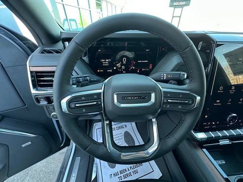 New 2026 GMC Yukon XL Denali w/ Sun & Power Step Package AWD/4WD image 18