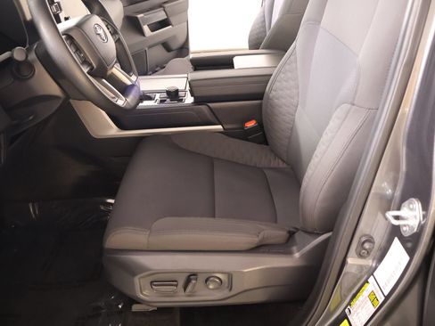 Used 2025 Toyota Sequoia SR5 AWD/4WD image 12