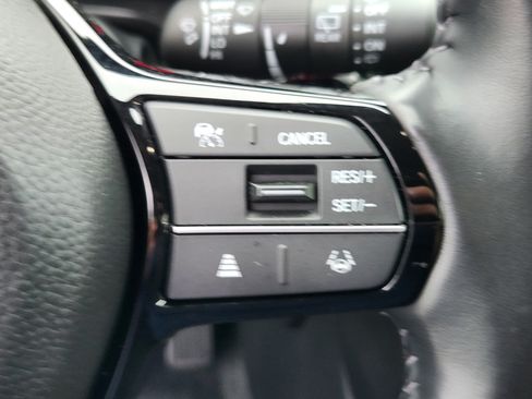 Used 2025 Honda CR-V EX-L image 24