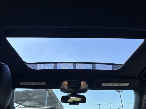 Used 2015 Jeep Grand Cherokee Limited w/ Trailer Tow Group IV image 35