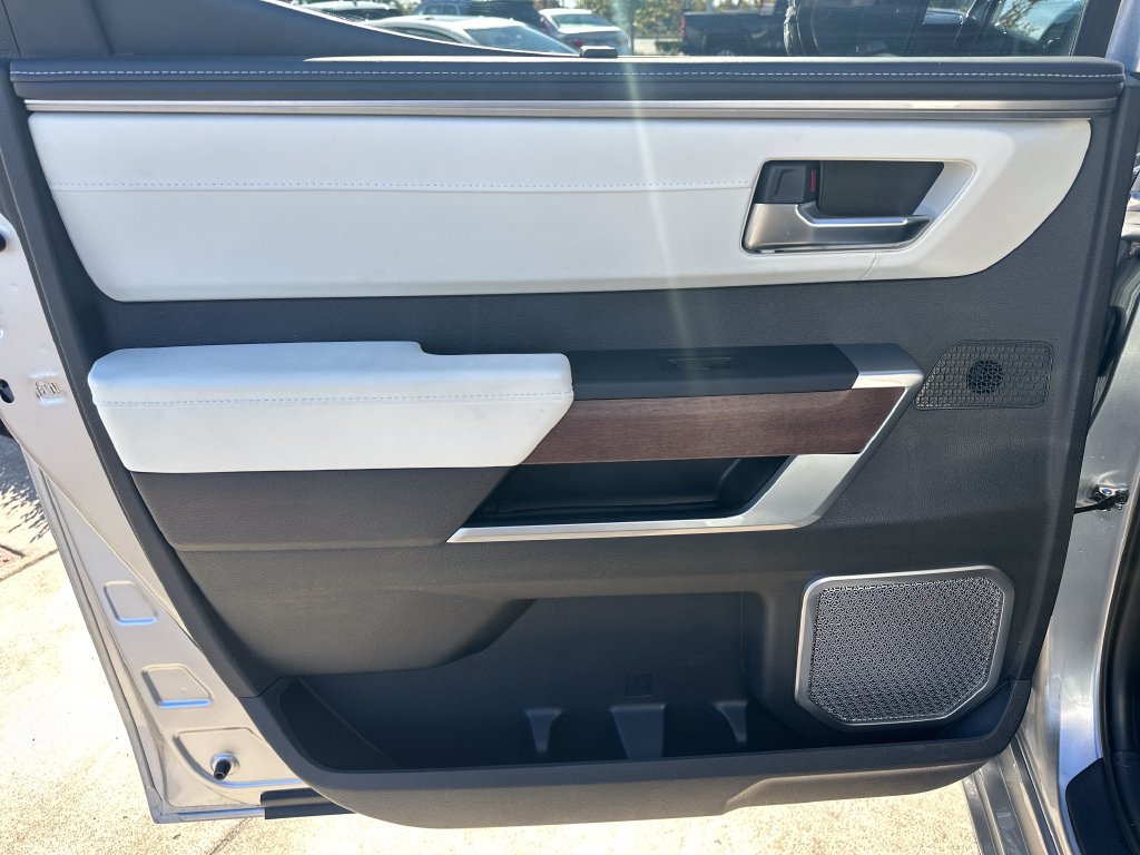 Used 2024 Toyota Tundra Capstone AWD/4WD image 13