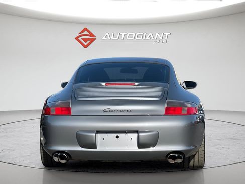 Used 2004 Porsche 911 Carrera RWD image 6