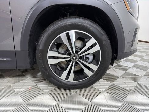 New 2026 Mercedes-Benz GLB 250 4MATIC image 9