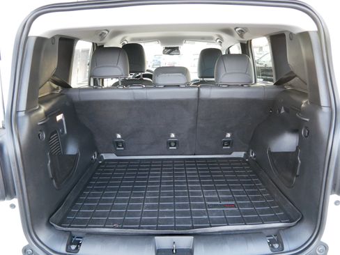 Used 2023 Jeep Renegade Limited image 18