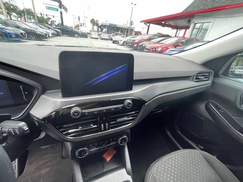 Used 2025 Ford Escape Active FWD image 8