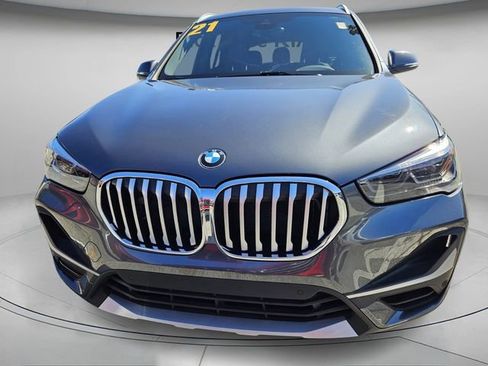Used 2021 BMW X1 xDrive28i w/ Premium Package image 3