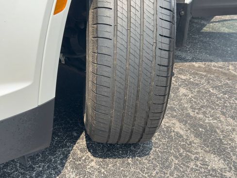 Used 2023 Cadillac XT5 Premium Luxury AWD/4WD image 33