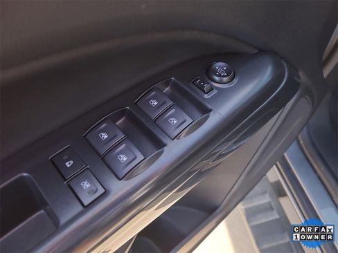 Used 2022 GMC Canyon AT4 w/ Trailering Package image 18