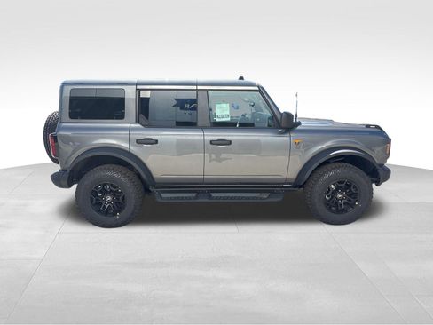 New 2026 Ford Bronco Badlands AWD/4WD image 7