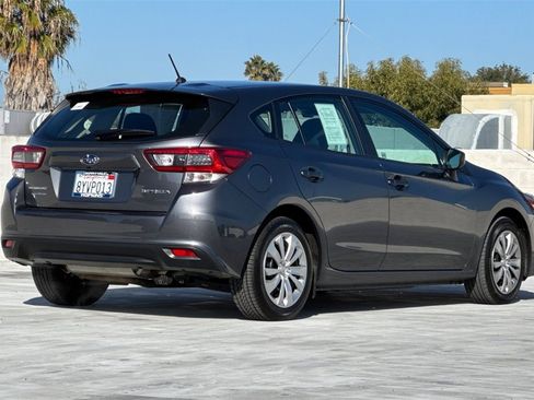 Used 2022 Subaru Impreza 2.0i image 3