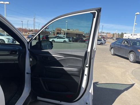 Used 2023 Honda Passport EX-L image 26