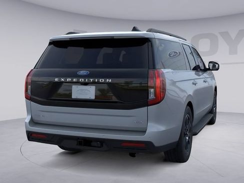 New 2026 Ford Expedition Max Active AWD/4WD image 8