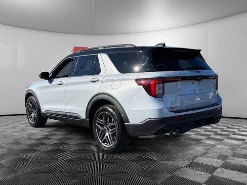 New 2026 Ford Explorer ST image 5