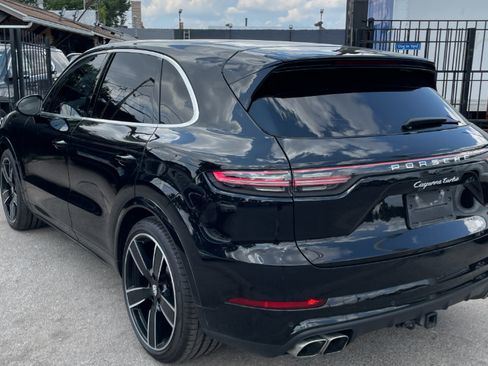 Used 2020 Porsche Cayenne Turbo AWD/4WD image 3