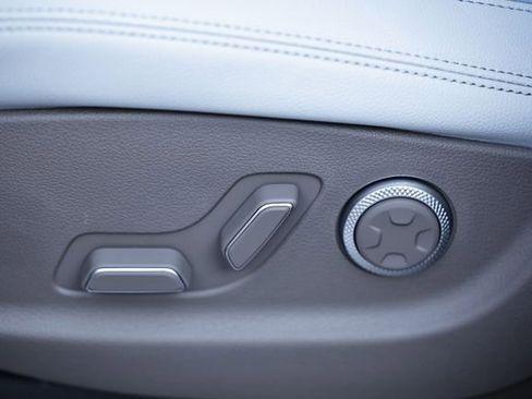 New 2026 Genesis GV70 2.5T Advanced image 22