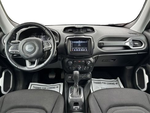 Used 2019 Jeep Renegade Latitude w/ Cold Weather Group AWD/4WD image 20