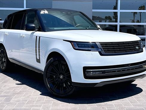 Certified 2024 Land Rover Range Rover Long Wheelbase Autobiography AWD/4WD image 3