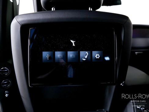 New 2026 Rolls-Royce Cullinan image 20