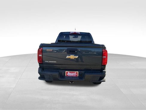 Used 2019 Chevrolet Colorado W/T w/ WT Convenience Package image 4