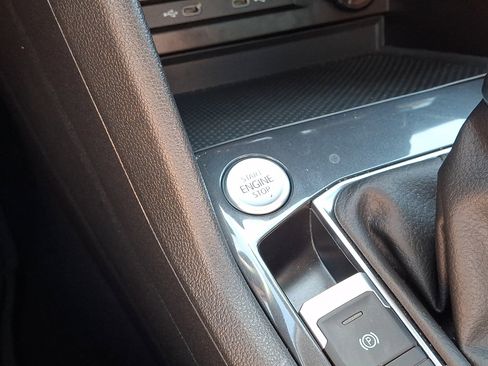 Certified 2024 Volkswagen Tiguan Wolfsburg Edition image 25