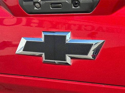 Used 2021 Chevrolet Silverado 1500 LT Trail Boss image 22