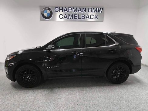 Used 2020 Chevrolet Equinox LT w/ Midnight Edition FWD image 4
