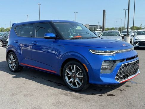 Used 2020 Kia Soul GT-Line Turbo FWD image 3