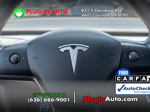 Used 2018 Tesla Model 3 Long Range RWD image 18