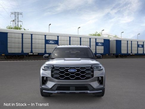 New 2026 Ford Explorer Platinum AWD/4WD image 6